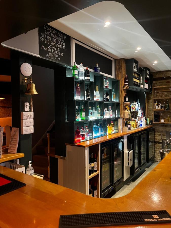 קריקלייד The Vale Hotel מראה חיצוני תמונה